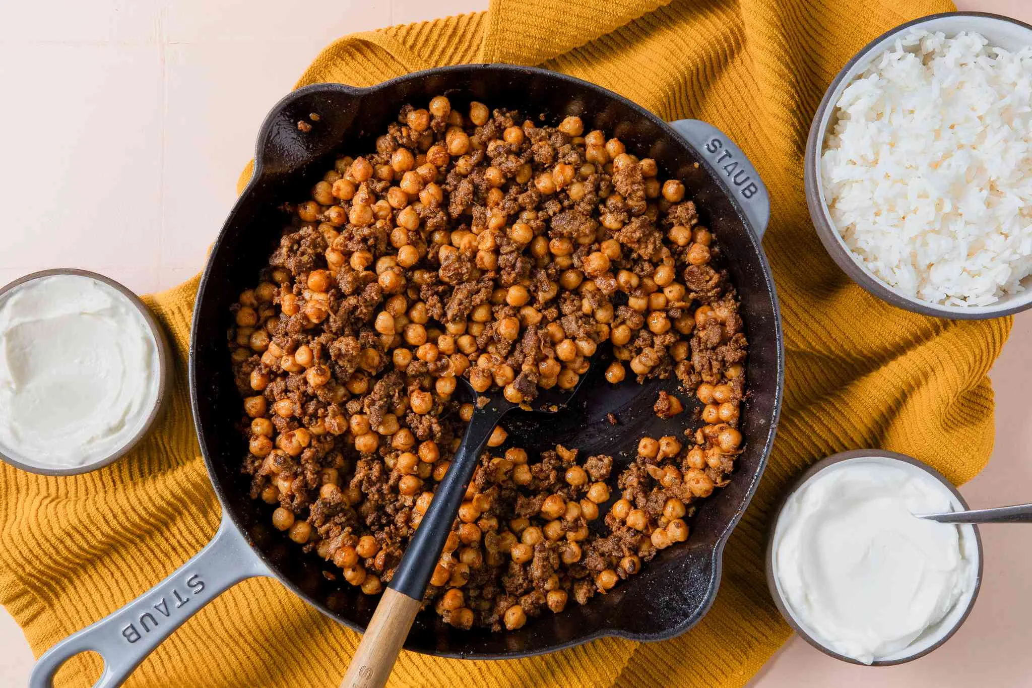 11 Dinners To Make With a Can of Chickpeas