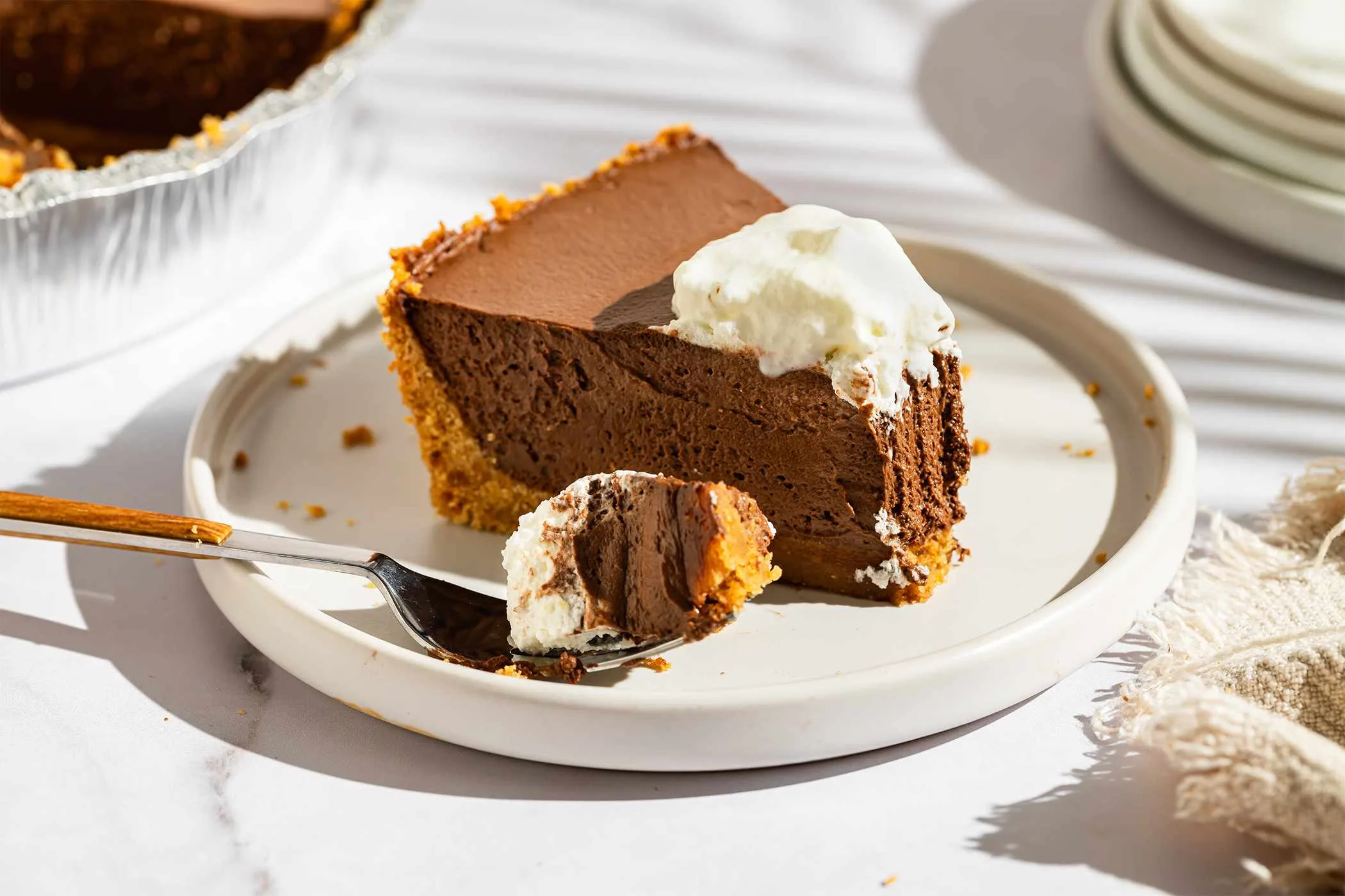 3-Ingredient Easy Chocolate Cream Pie